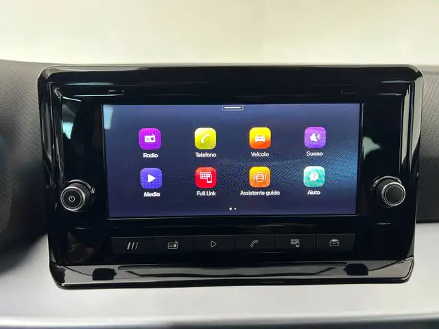 SEAT Arona view 15