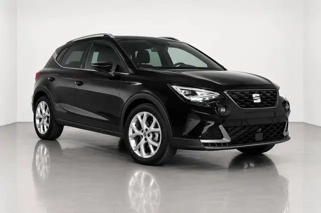 SEAT Arona view 2