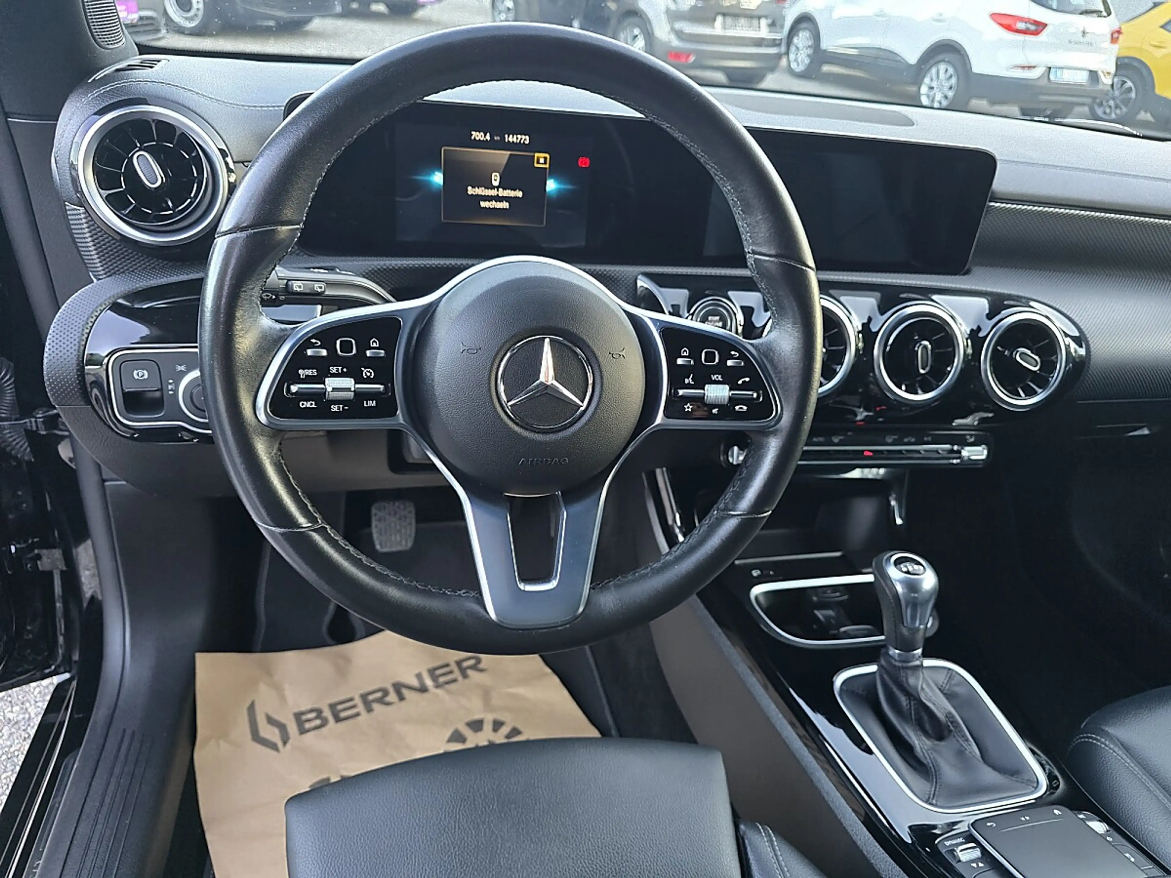 Mercedes-Benz CLA 200 d d SB Progressive (EURO 6d) — photo 12