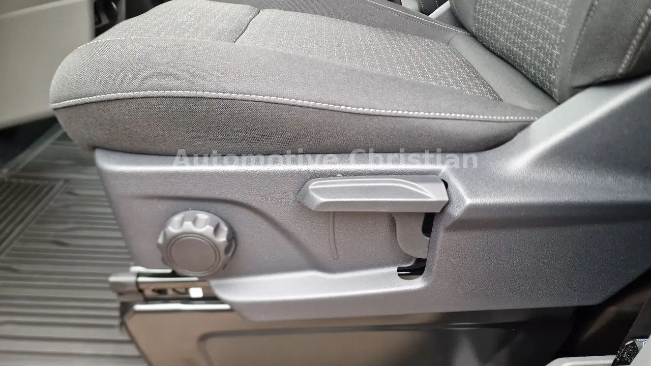 Ford Transit Custom Trend L2 Automatic Heckklappe 16