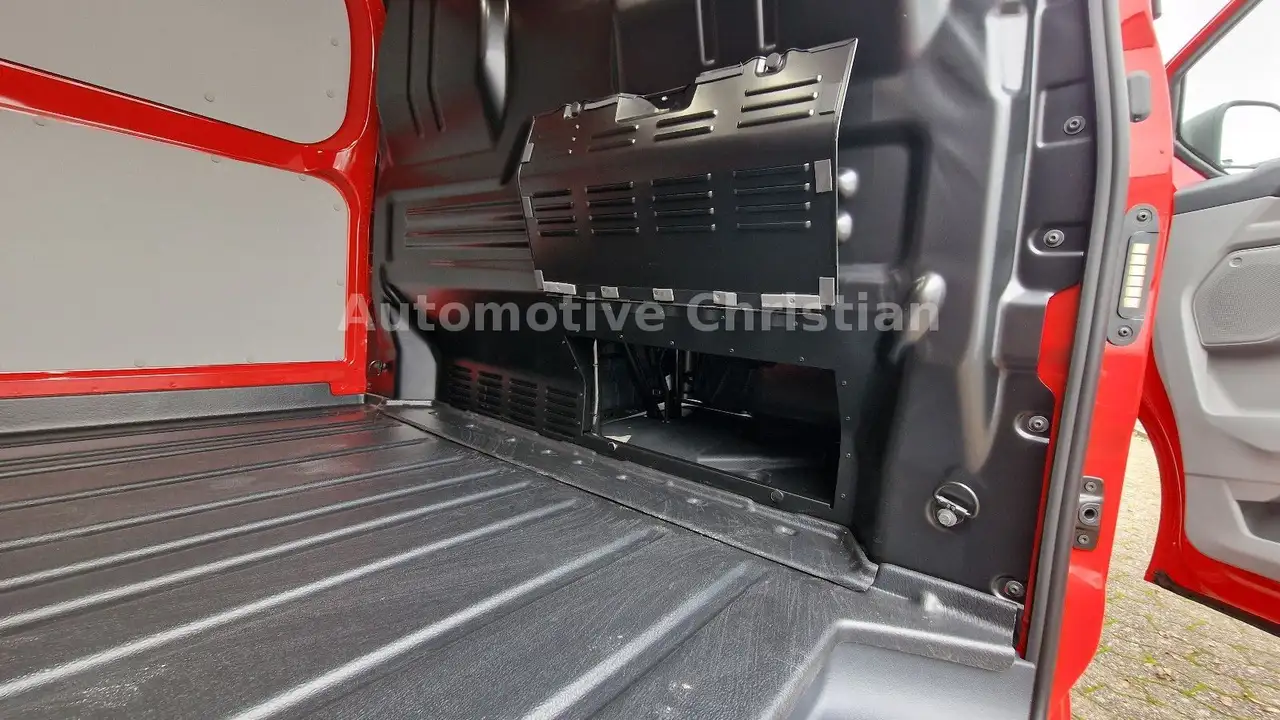 Ford Transit Custom Trend L2 Automatic Heckklappe 12