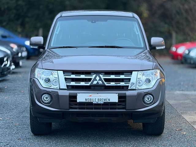 Mitsubishi Pajero 3.2 DI-D Intense 4WD AHK*CAM*7-SITZE