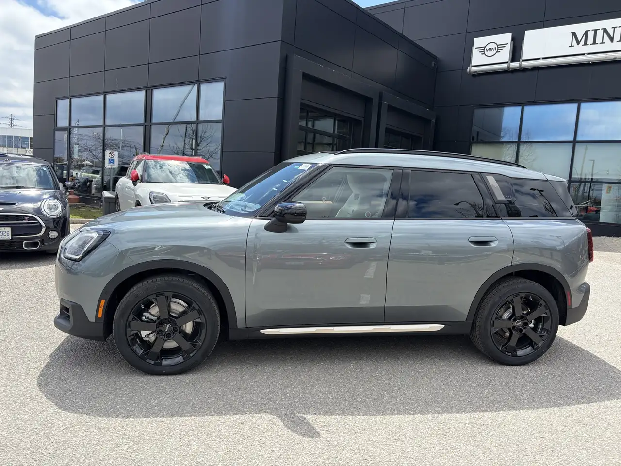 MINI Countryman снимка MINI Countryman