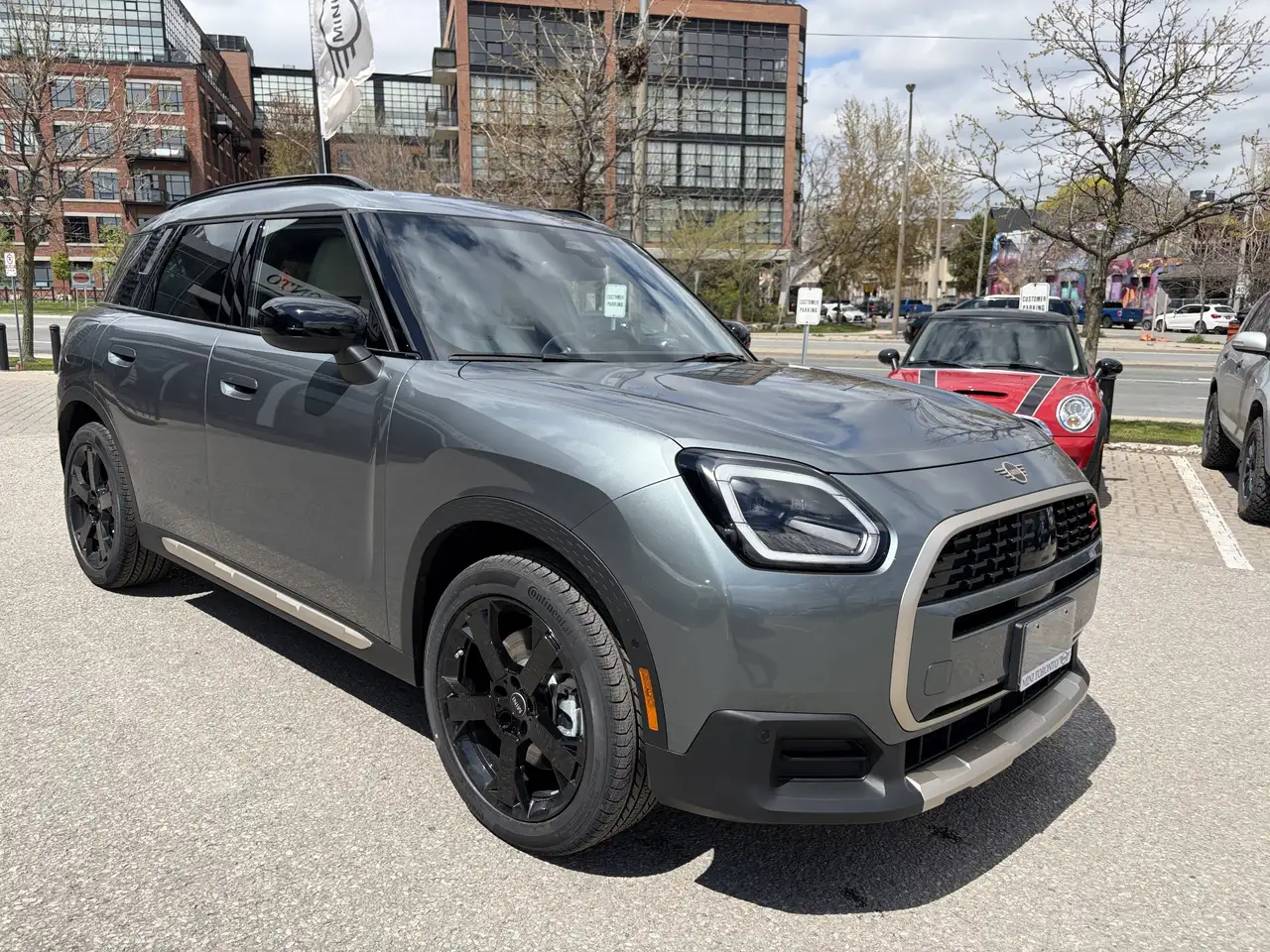 MINI Countryman снимка MINI Countryman