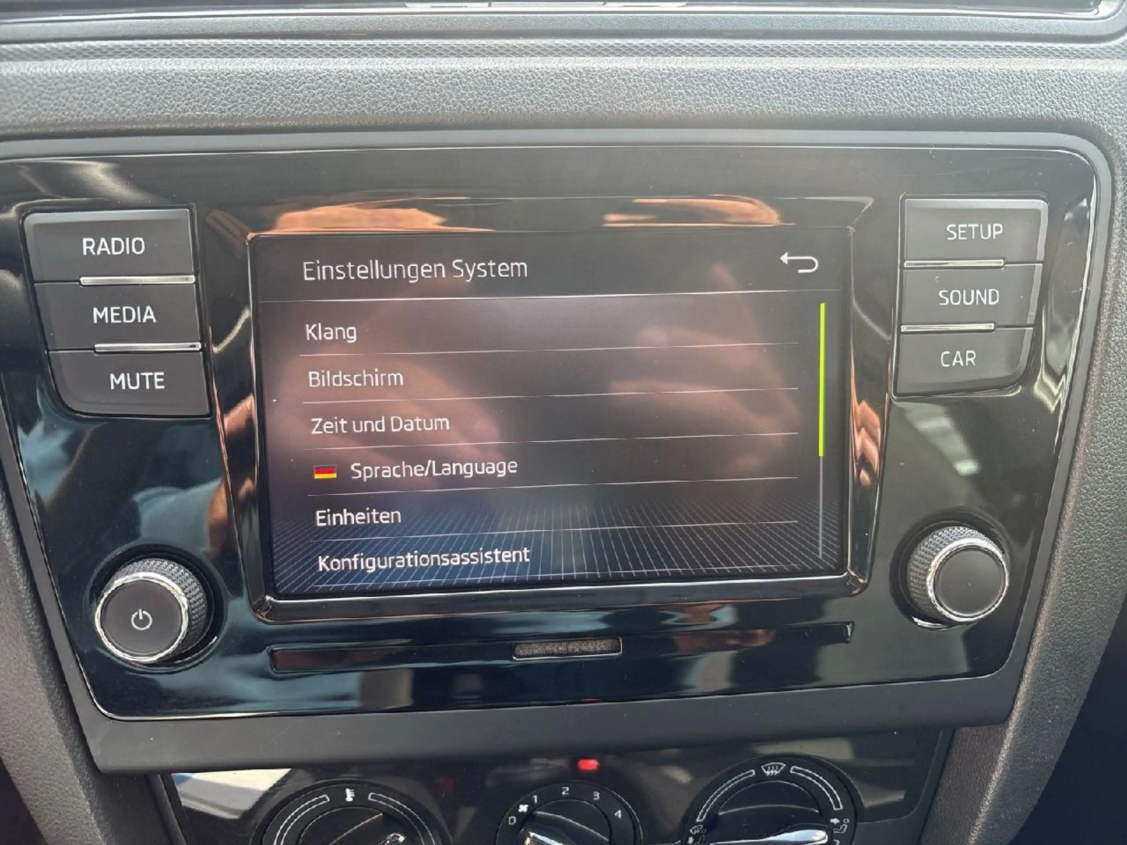 Skoda Rapid/Spaceback Cool Edition,KLIMAANLAGE,DAB,USB,ALU,GARANTIE — photo 10