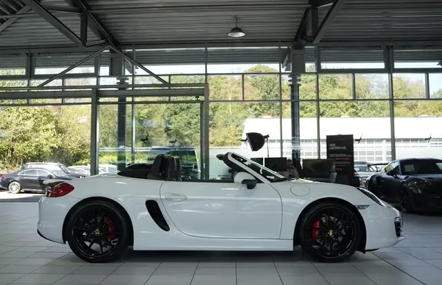 Porsche Boxster view 6