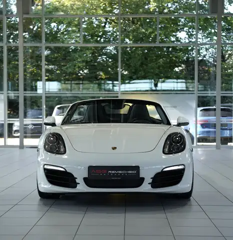 Porsche Boxster view 3