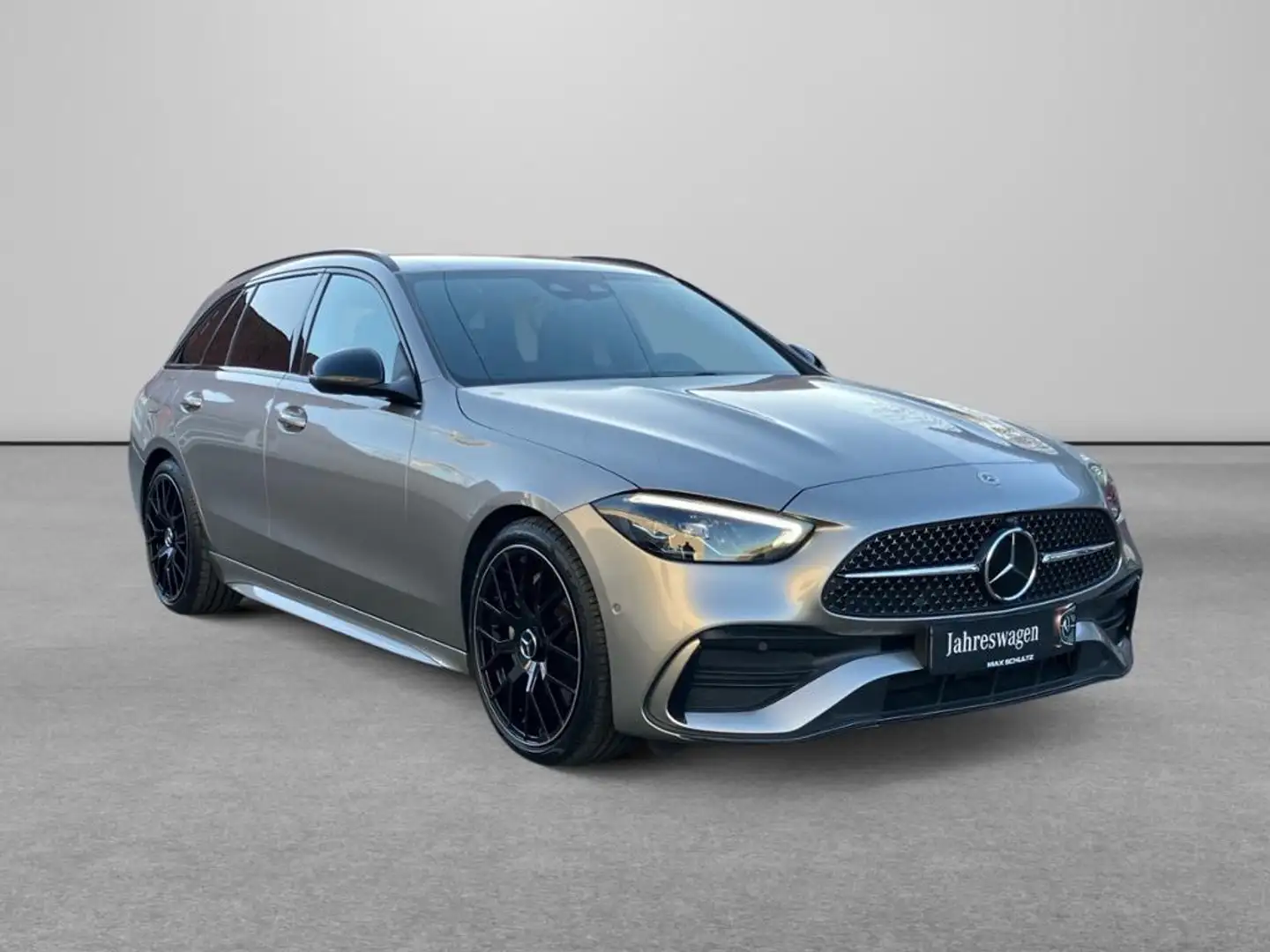 Mercedes-Benz C 220 d 4M T AMG*NIGHT*DISTR*AHK*360°KAM*4xSITZH Zilver - 2