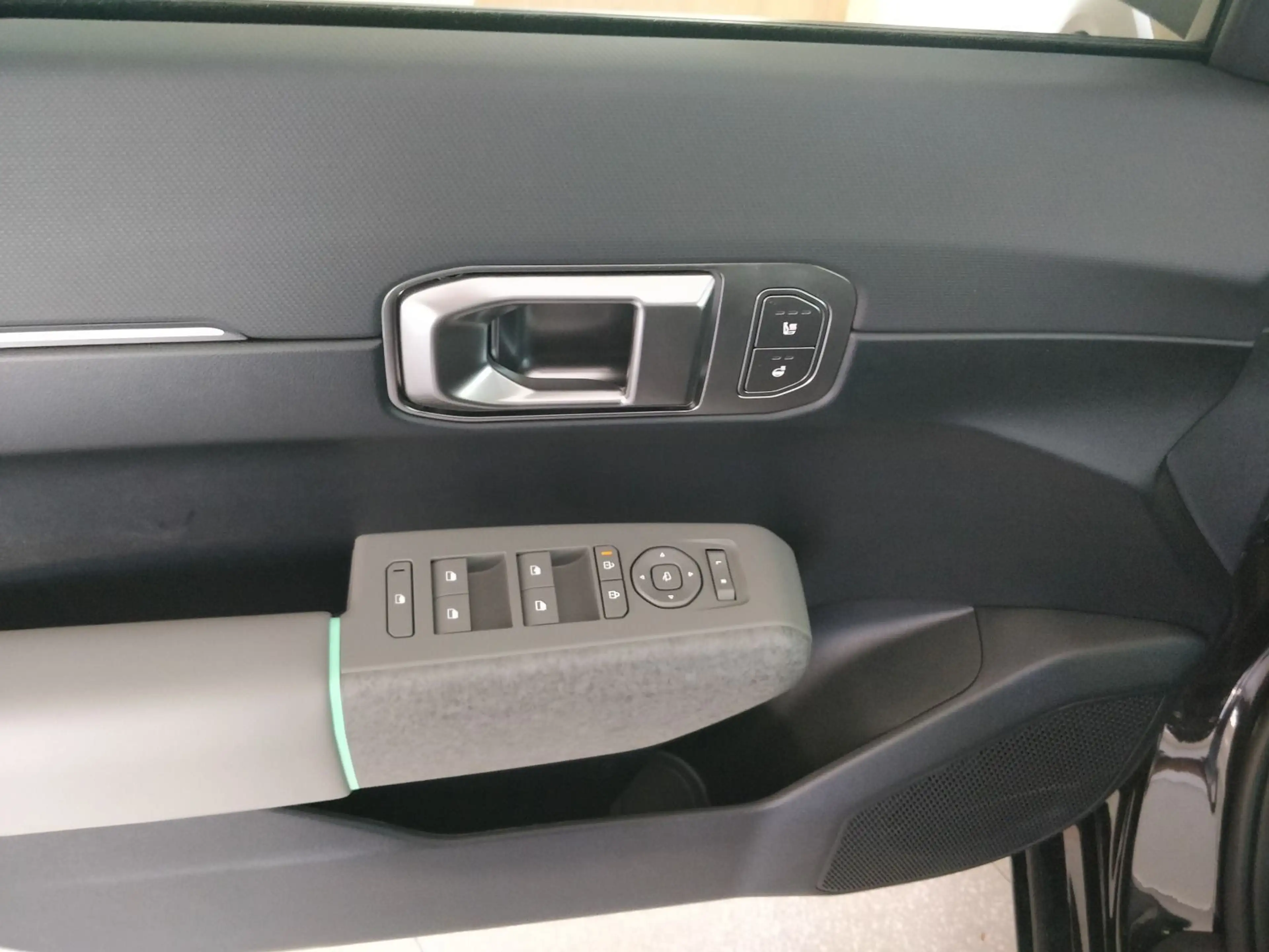 Kia EV4 58,3 kWh AIR 204PS WÄRME 17"ALU ACC KEYLESS — photo 8