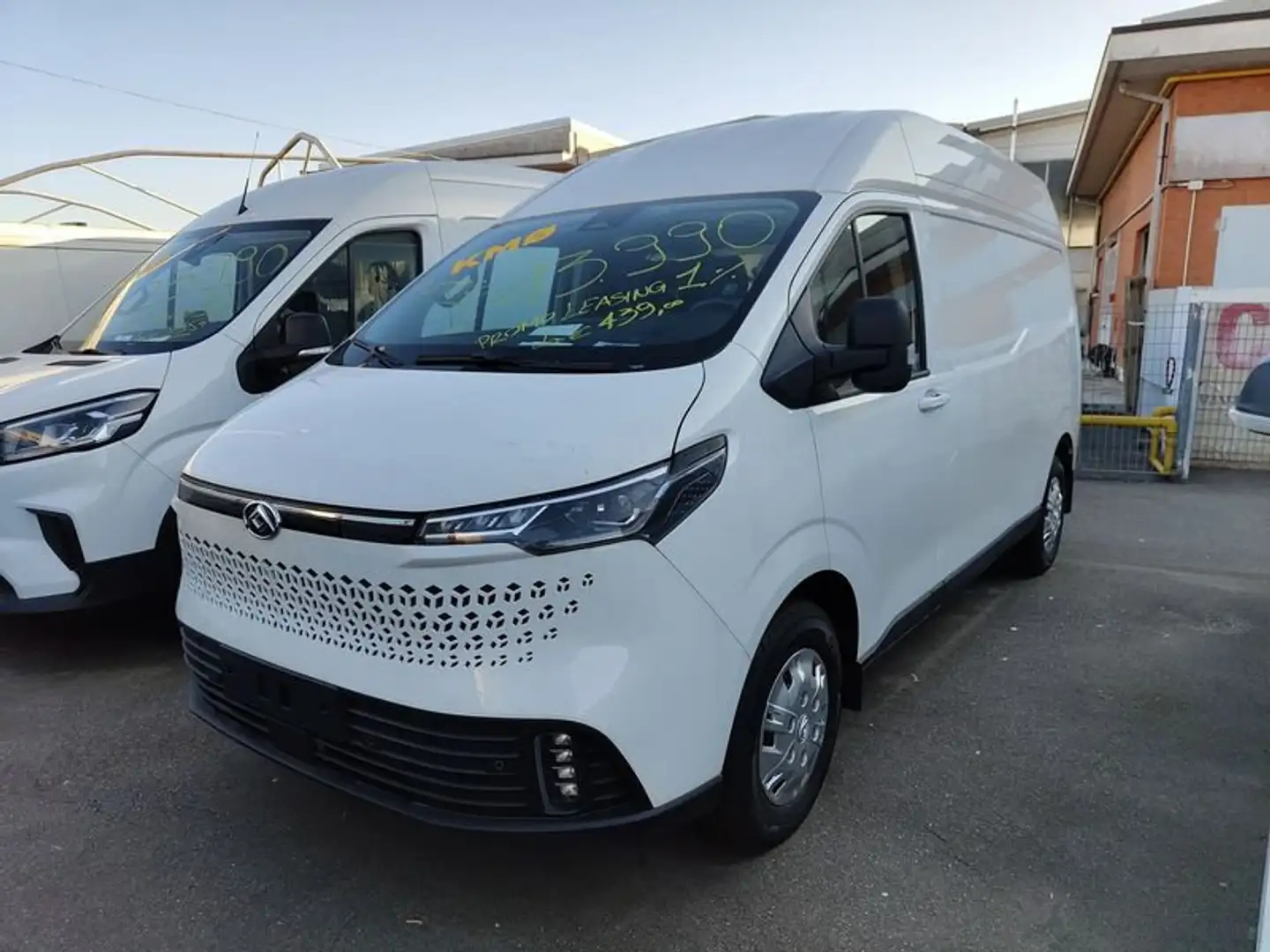 Maxus eDeliver7 88kWh PL-TA Furgone - 1