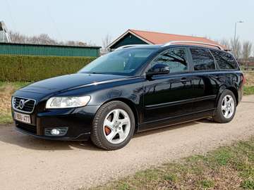 V50 1.6 D2 Summum