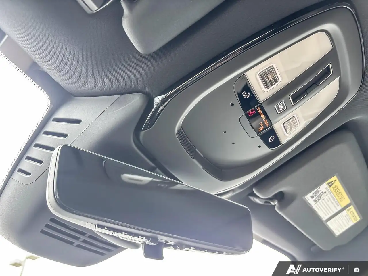 Volvo XC60 снимка Volvo XC60