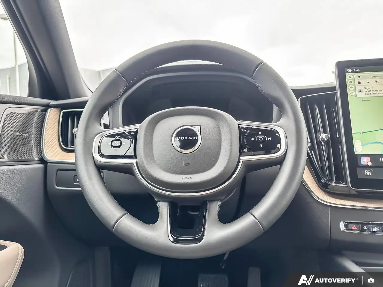 Volvo XC60 снимка Volvo XC60