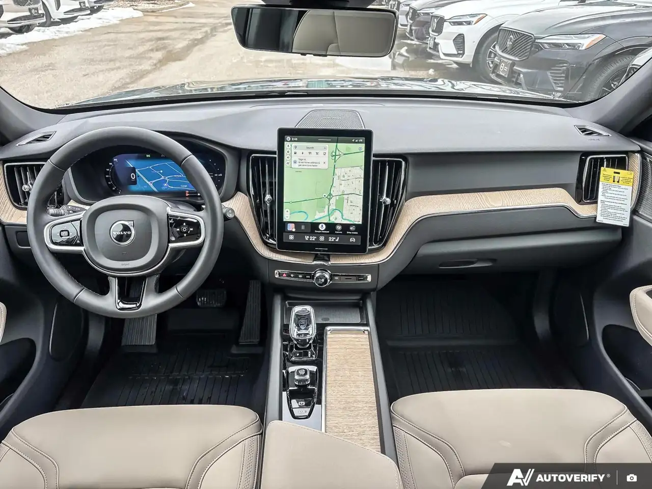 Volvo XC60 снимка Volvo XC60