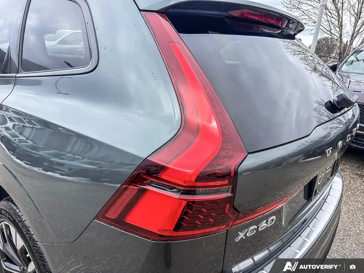 Volvo XC60 снимка Volvo XC60