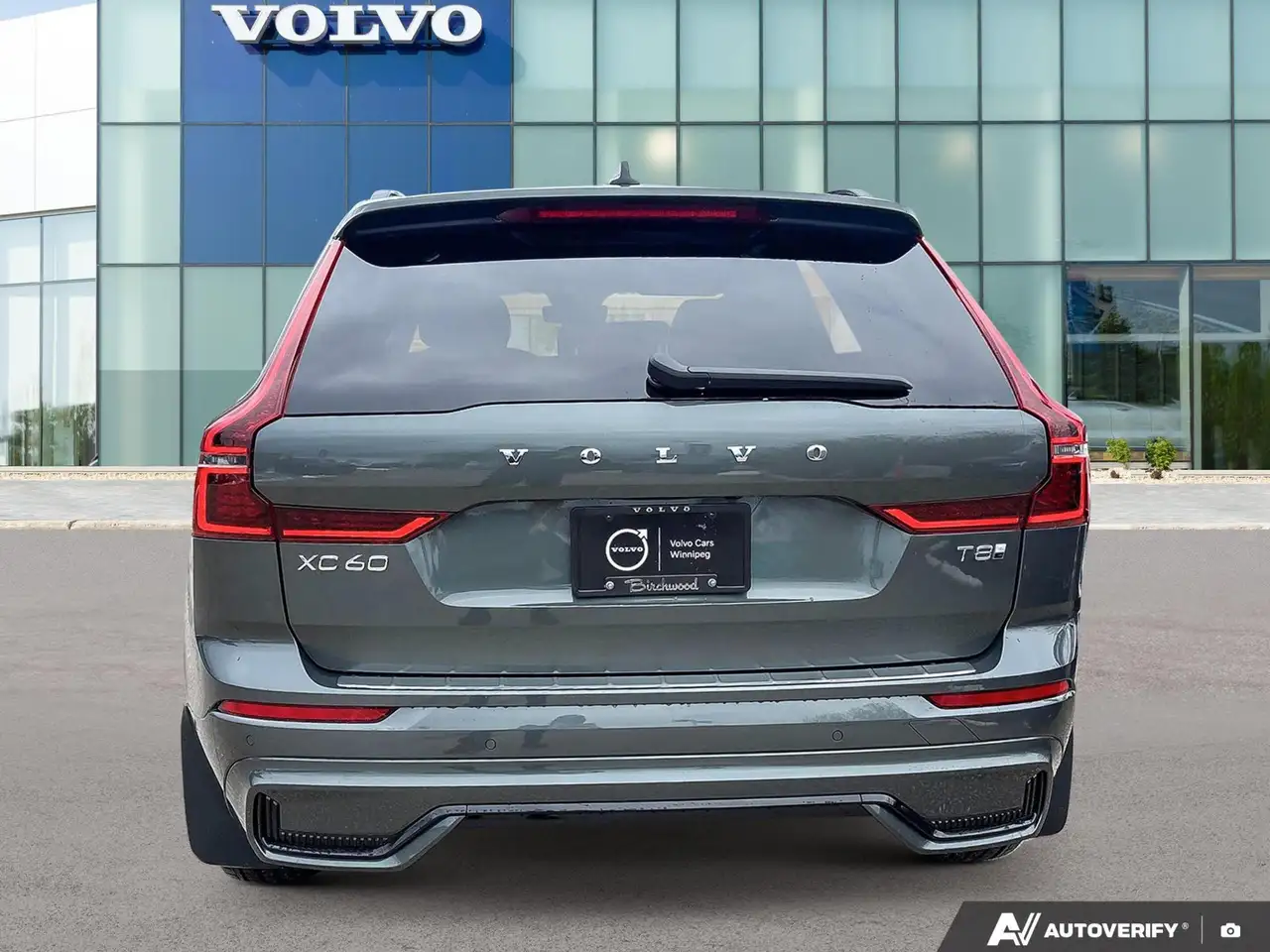 Volvo XC60 снимка Volvo XC60