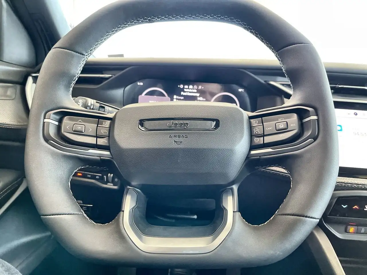 Jeep Cherokee снимка Jeep Cherokee