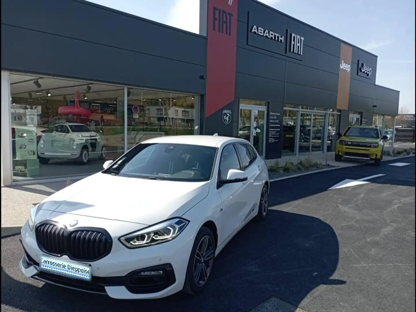 BMW 118 118i 140ch M Sport Blanc - 1