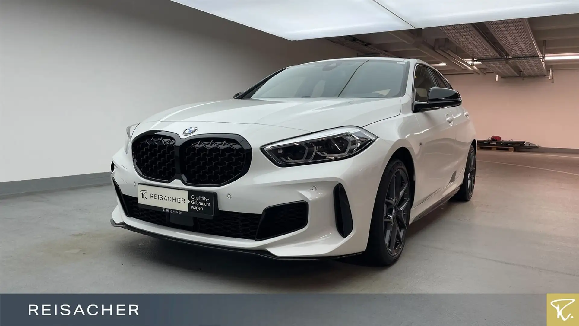 BMW 135 i A xDrive M Sport LCProf,LED,DAB,HiFi,18" Alb - 1