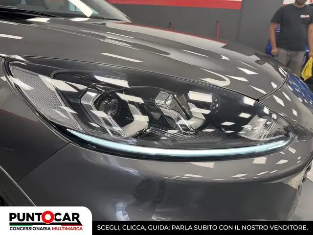 Ford Kuga view 9