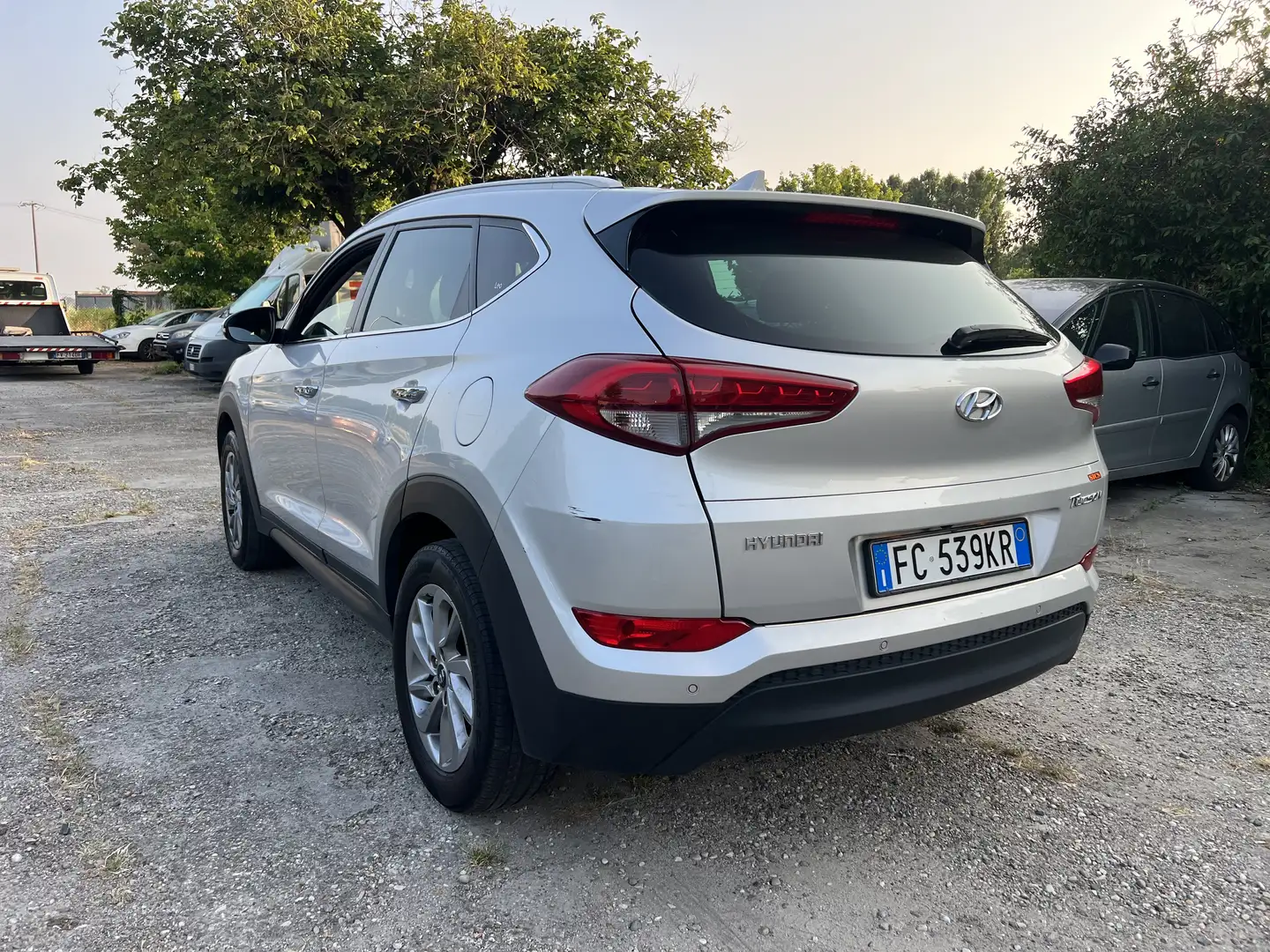 Hyundai TUCSON 1.7 crdi Classic 2wd 115cv - 2