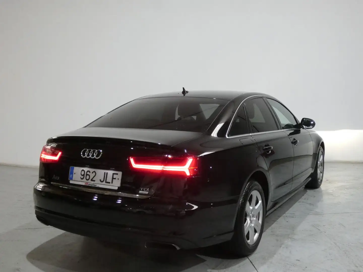 Audi A6 2.0 TDI ultra Noir - 2