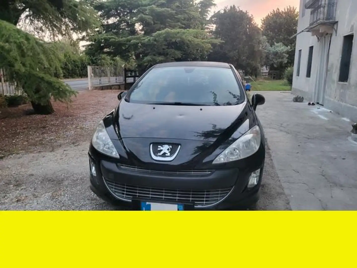 Peugeot 308 - 1