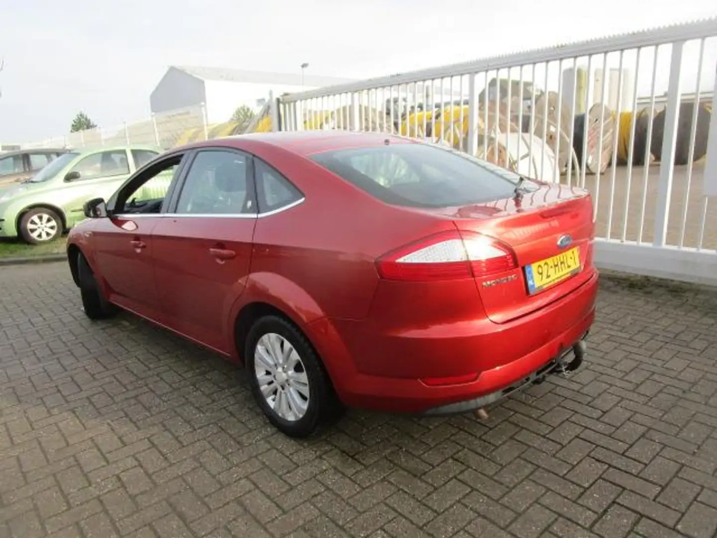 Ford Mondeo 2.0-16V Ghia Rouge - 2