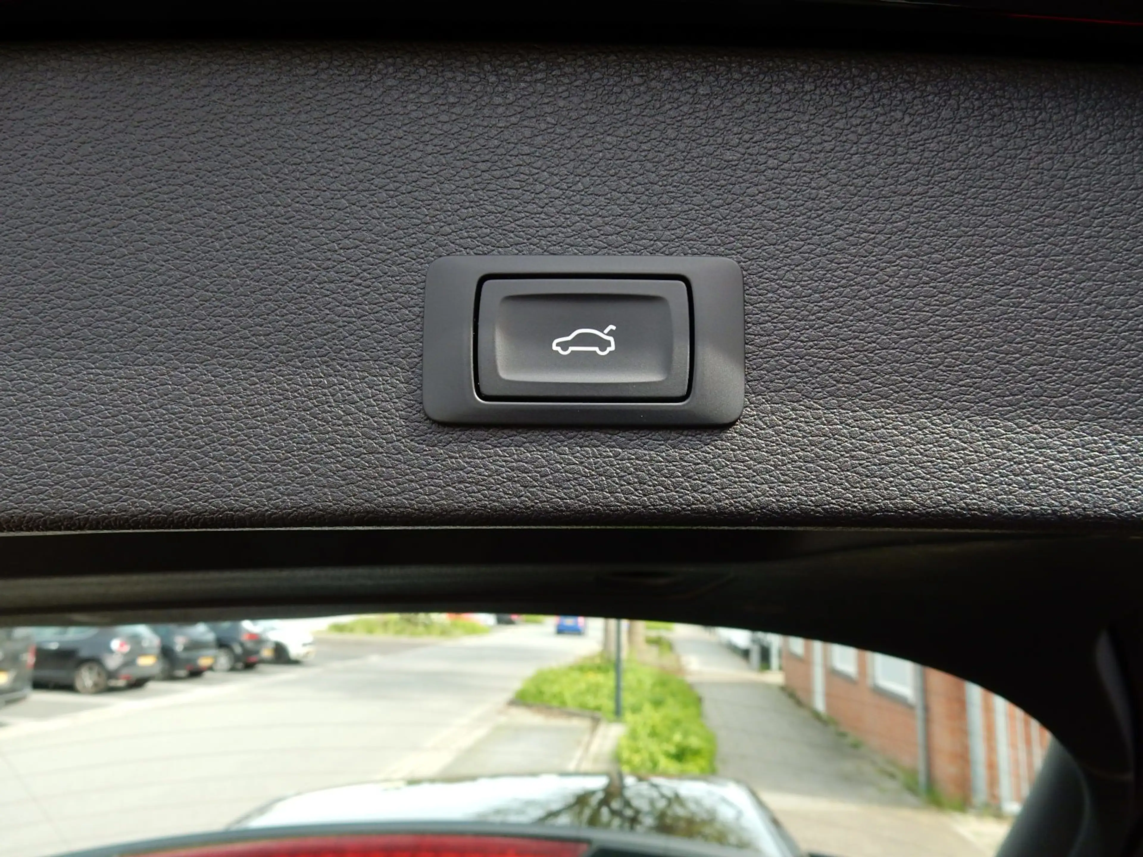 Audi Q2 35 TFSI S EDITION*LED*LEDER*NAVI*CR CONTR* — photo 21