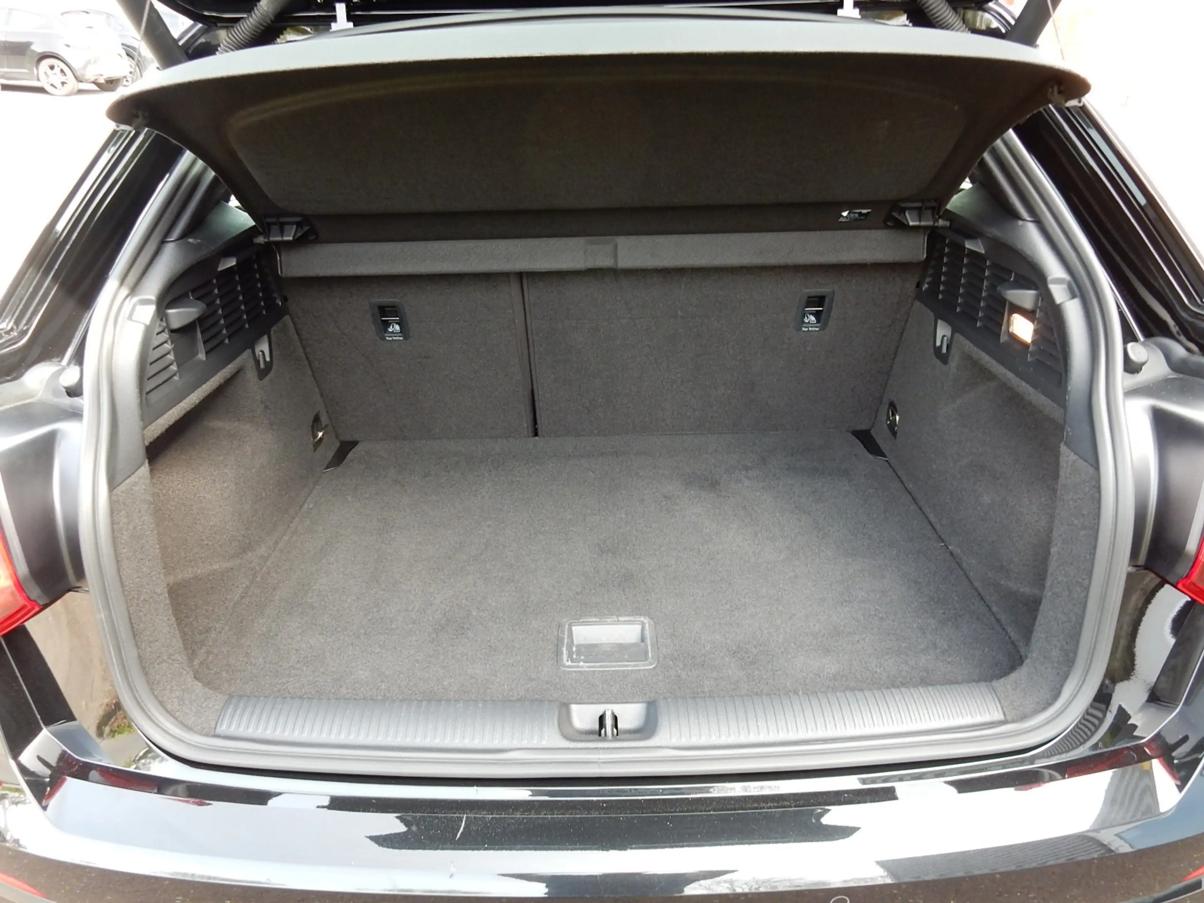 Audi Q2 35 TFSI S EDITION*LED*LEDER*NAVI*CR CONTR* — photo 22