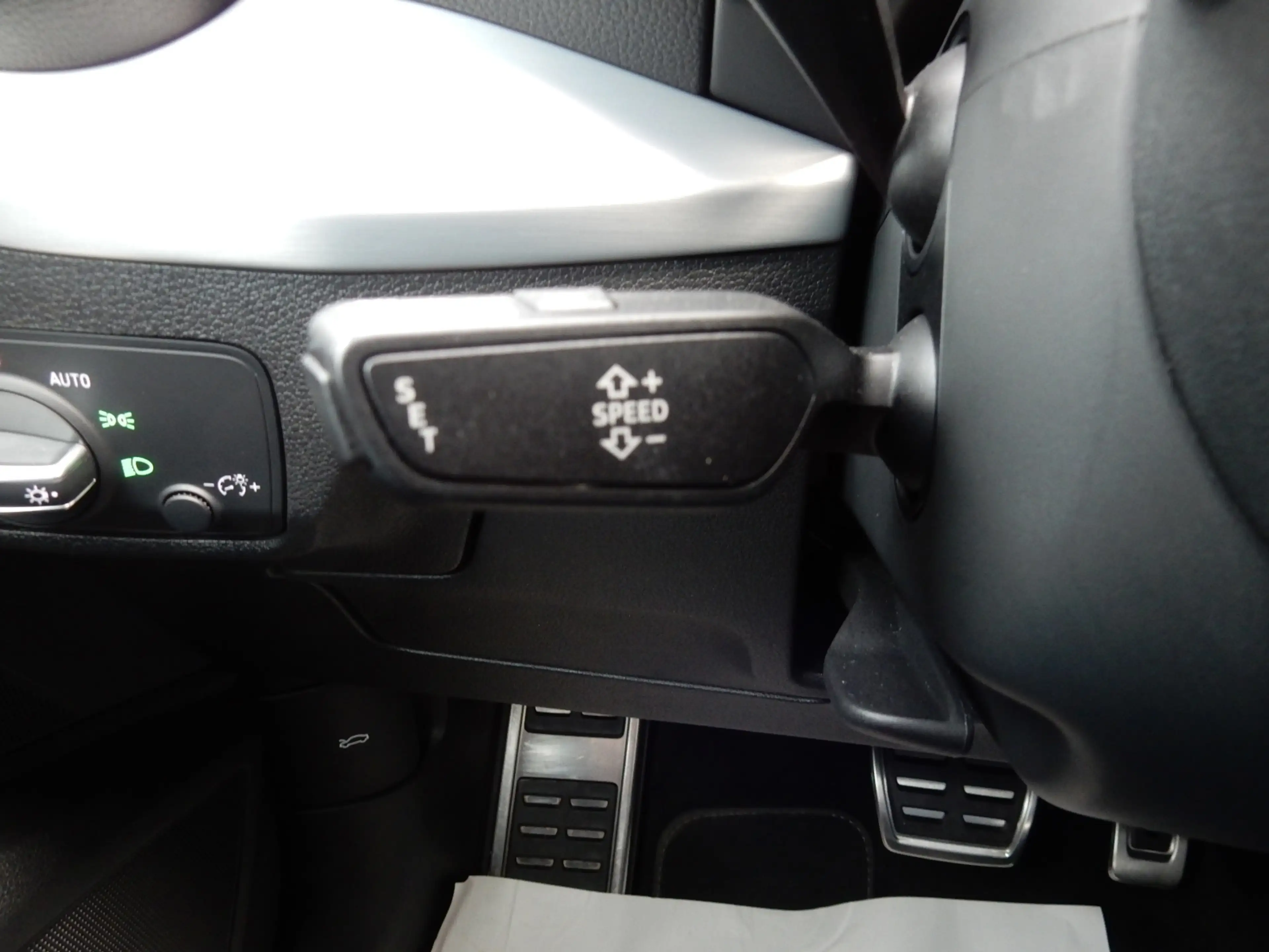 Audi Q2 35 TFSI S EDITION*LED*LEDER*NAVI*CR CONTR* — photo 15