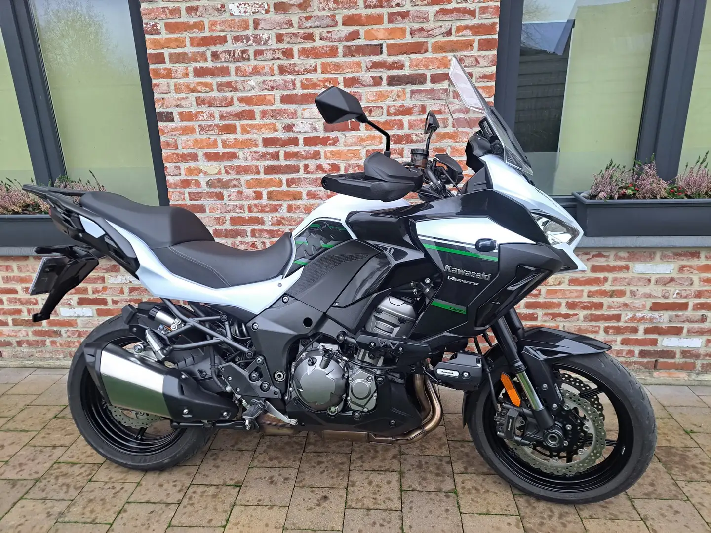 Kawasaki Versys 1000 Versys 1000 van 2019 met 3 delig kofferset Fehér - 1