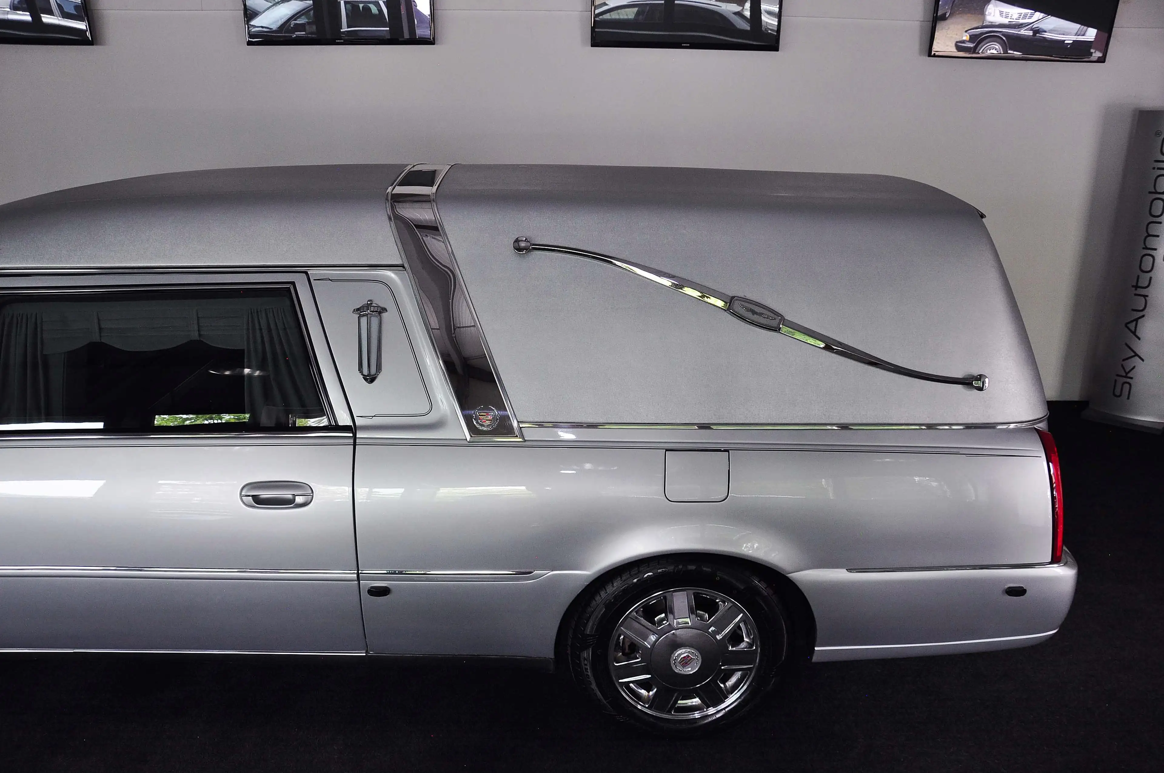 Cadillac DTS V8 (Deville-Nachfolger) ! Leichenwagen ! TÜV ! — photo 5