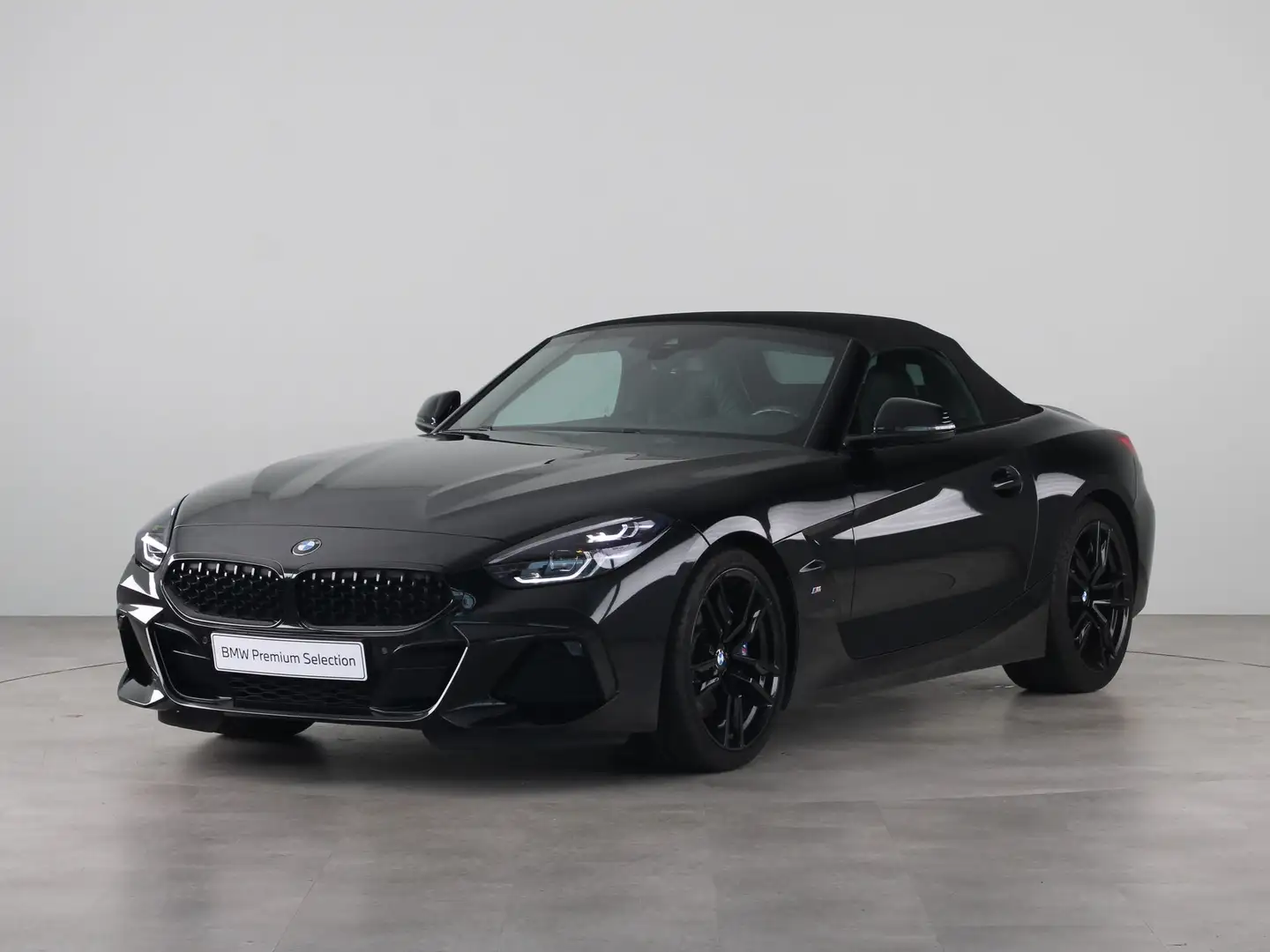 BMW Z4 sDrive30i Roadster High Executive Zwart - 2