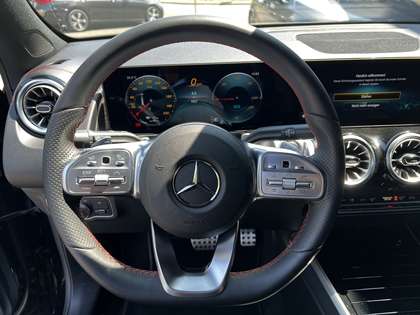 Mercedes-Benz EQB 300 EQB 300 AMG Line 4Matic BFZ KAMERA+ CarPlay+ SHZ+