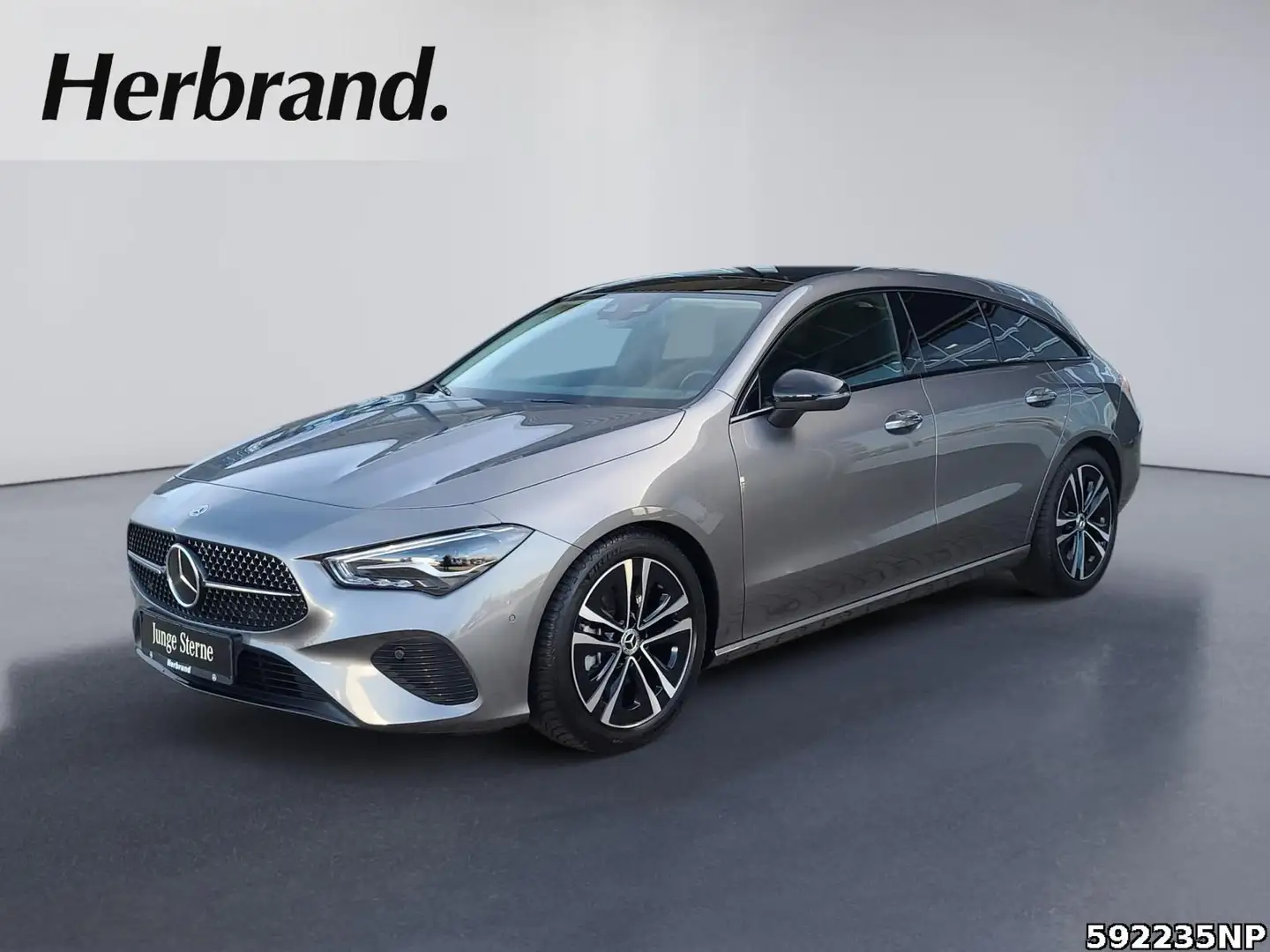 Mercedes-Benz CLA 180 Progressive NIGHT PANO Grau - 1