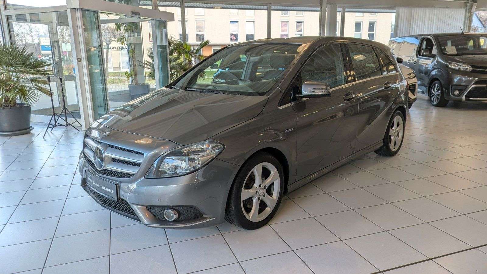 Second hand Mercedes Benz B-Class 