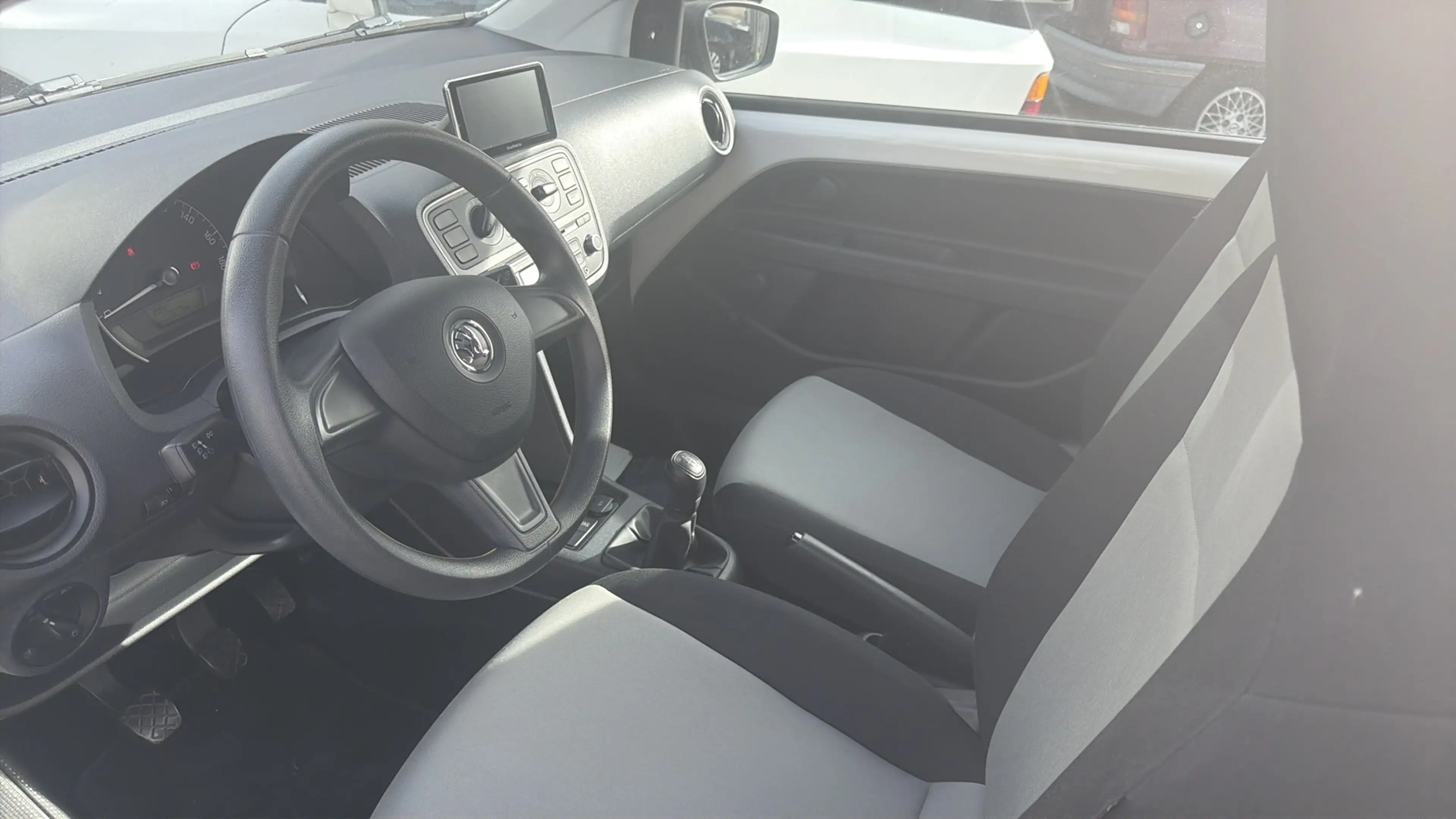 Skoda Citigo Active Klimaanlage Navigation — photo 9