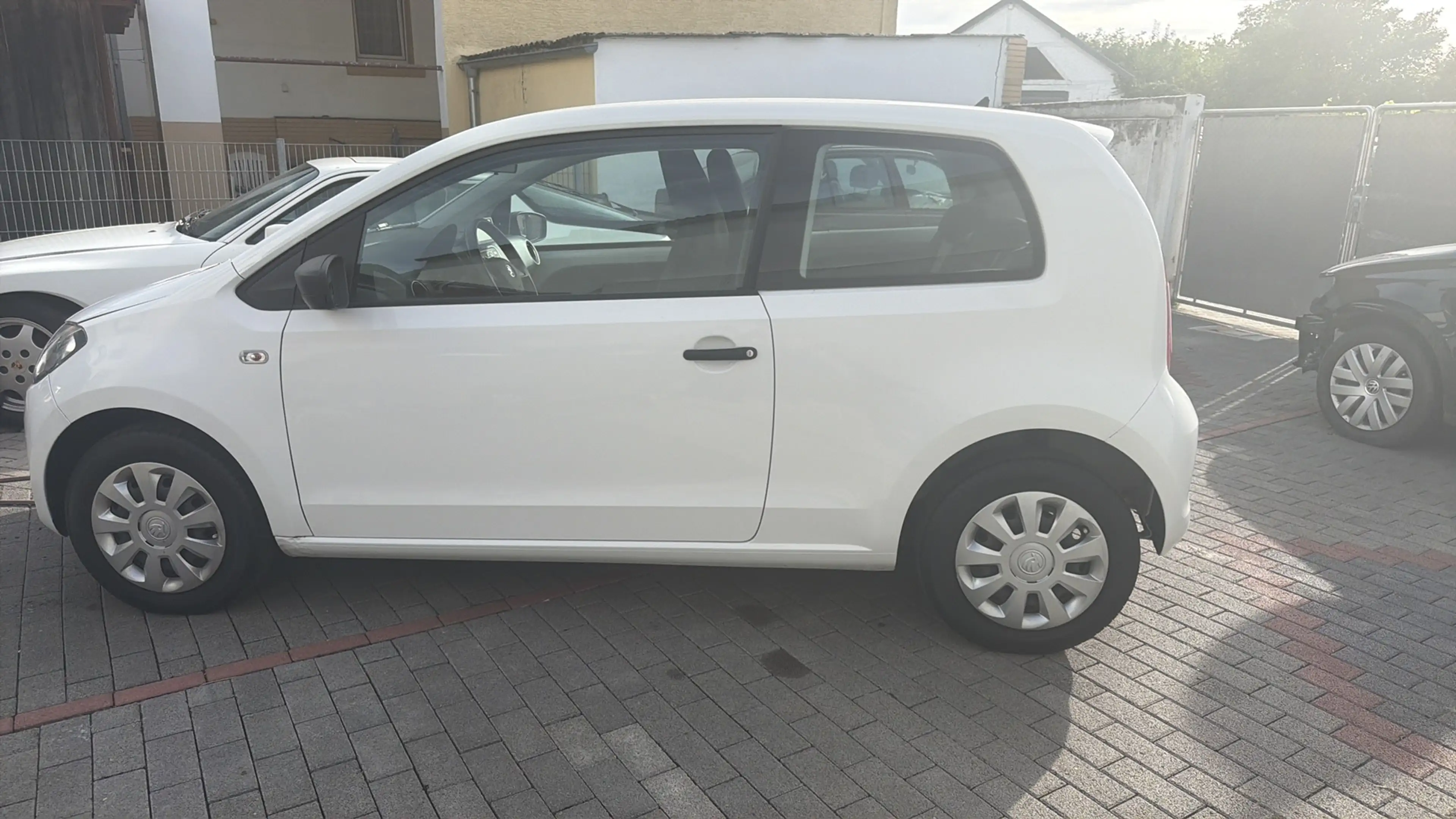 Skoda Citigo Active Klimaanlage Navigation — photo 3