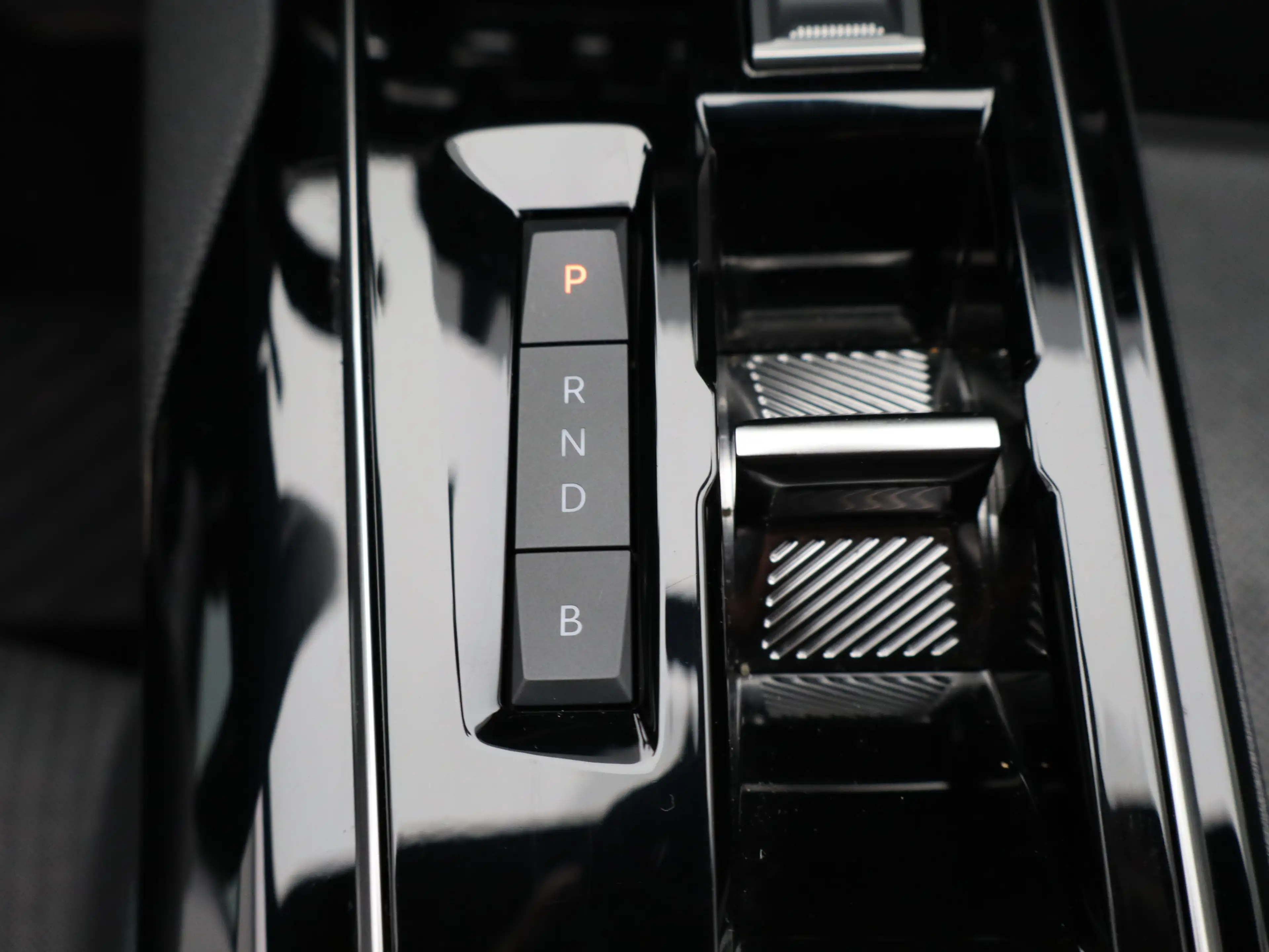 Peugeot 3008 Allure Pack Business Lage KMstand! | Navigatie | A — photo 36