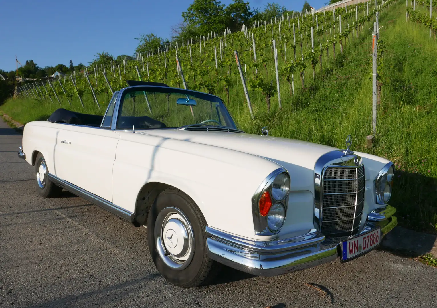 Mercedes-Benz 220 Mercedes-Benz 220 SEb Cabrio 1962 Weiß - 1