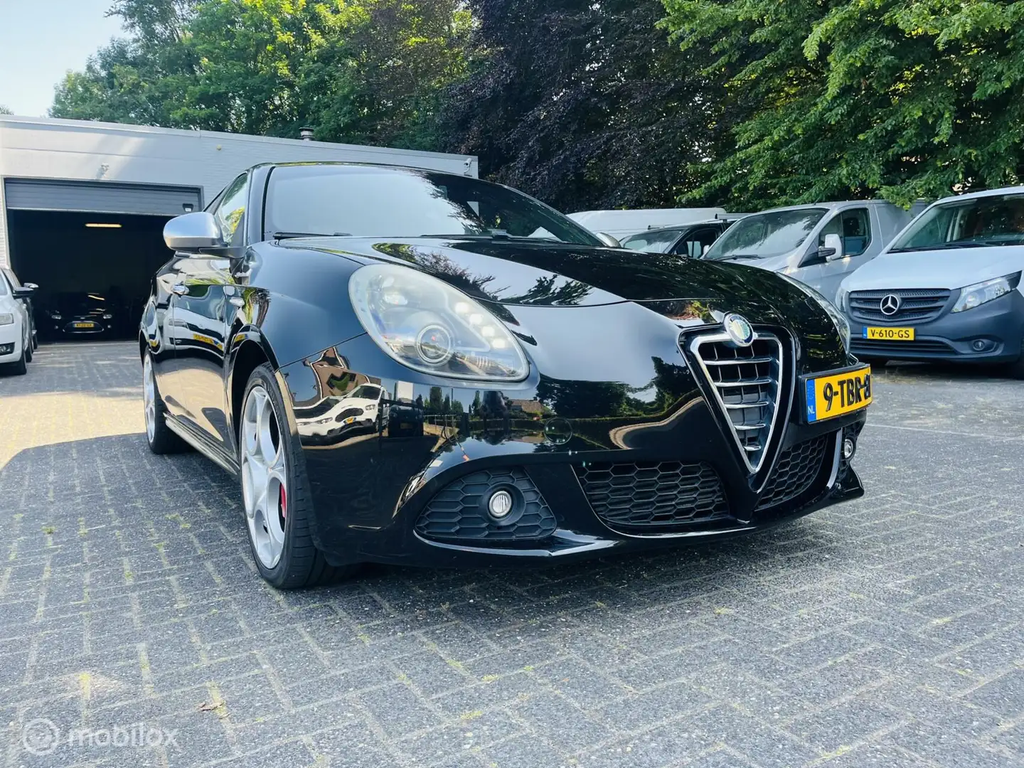 Alfa Romeo Giulietta 1.4 T Limited Edition Sport Automaat 170 PK / Clim Zwart - 2