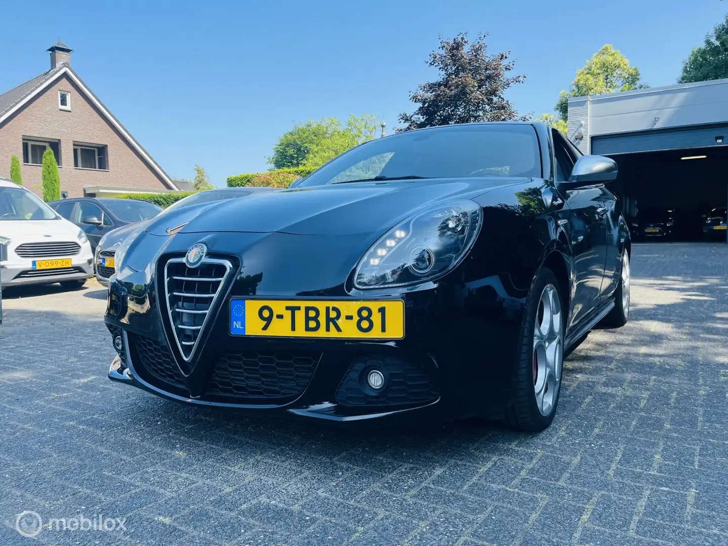 Alfa Romeo Giulietta 1.4 T Limited Edition Sport Automaat 170 PK / Clim Czarny - 1