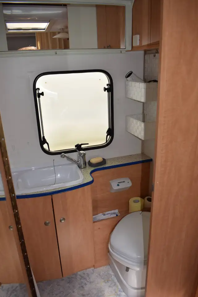 Fiat Ducato Wohnmobil Bürstner 230, foto 11