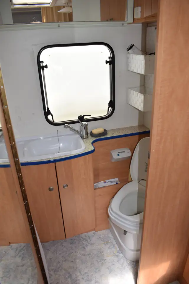 Fiat Ducato Wohnmobil Bürstner 230, foto 12