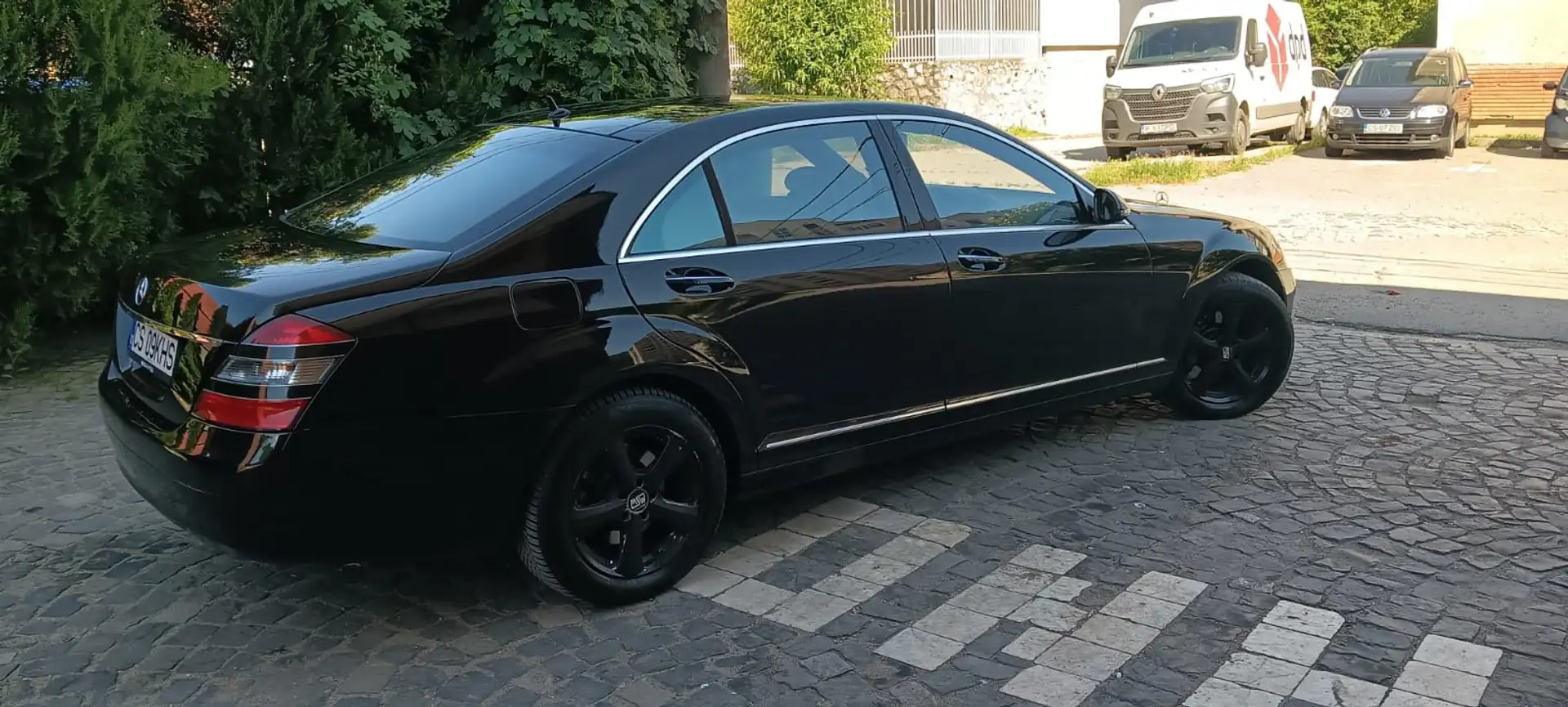 Mercedes-Benz S 500 L 4Matic 7G-TRONIC Чёрный - 2