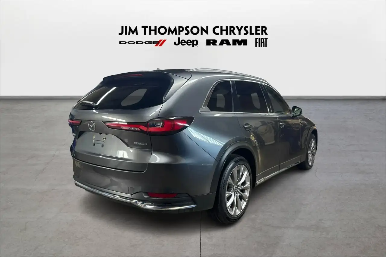 Mazda CX-90 MHEV снимка Mazda CX-90 MHEV