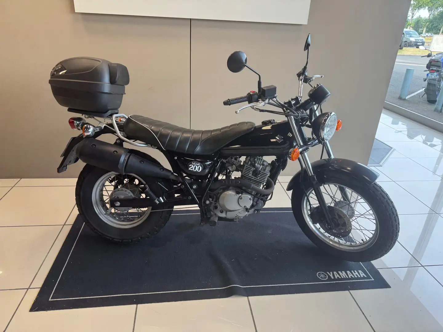 Suzuki VanVan 200 - 2