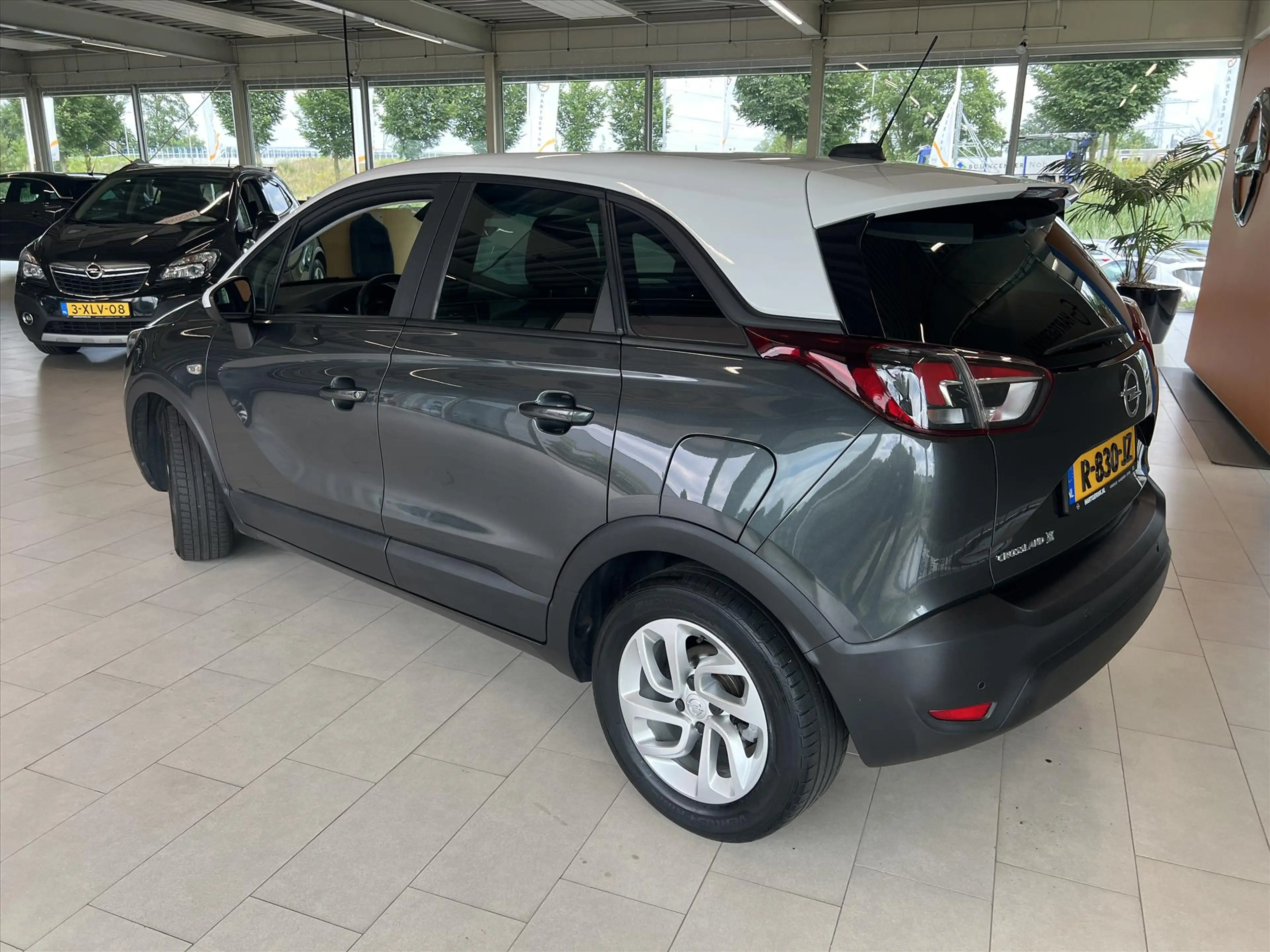 Opel Crossland X 1.2i 82pk Editon *Airco/PDC* — photo 3