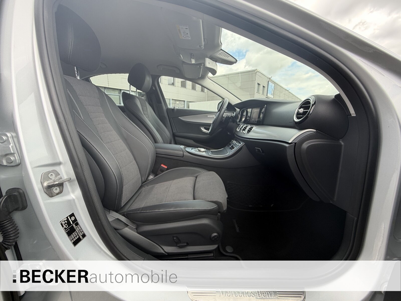 Mercedes-Benz E 200 E 200 AVANTGARDE KAMERA LEDHP NAVI TOTWINKEL SHZ — photo 13